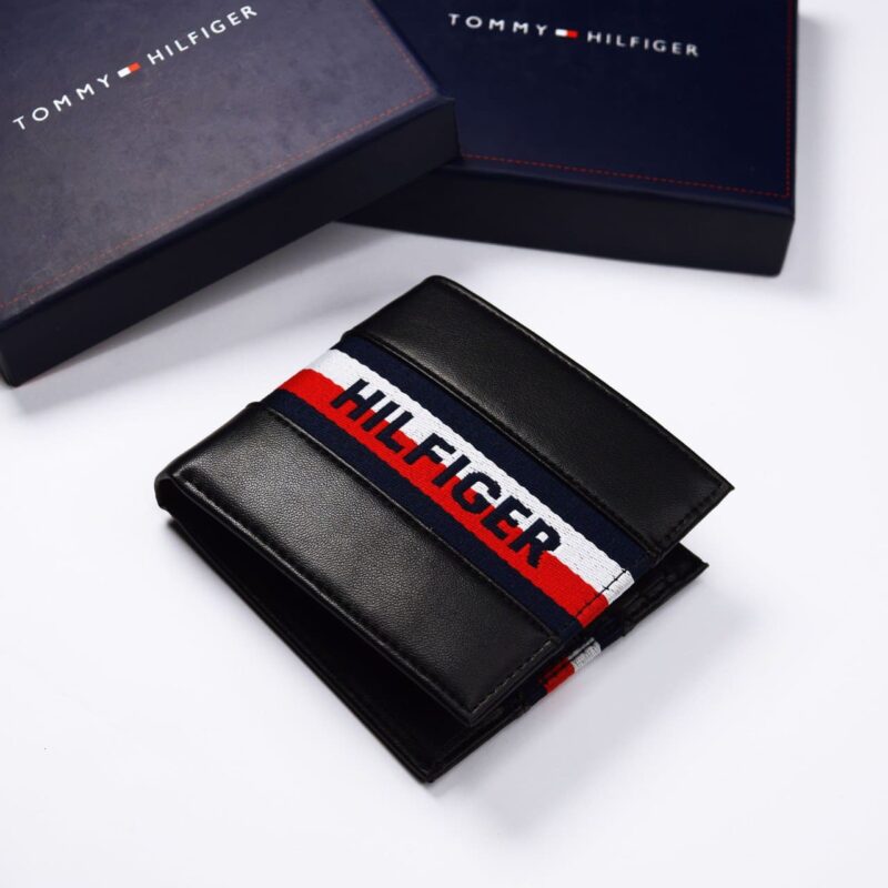 tommy-hifiger-wallet-for-men-mirror-original-leather-black-color-egypt-1