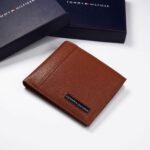 tommy-hifiger-wallet-for-men-mirror-original-leather-brown-color-egypt