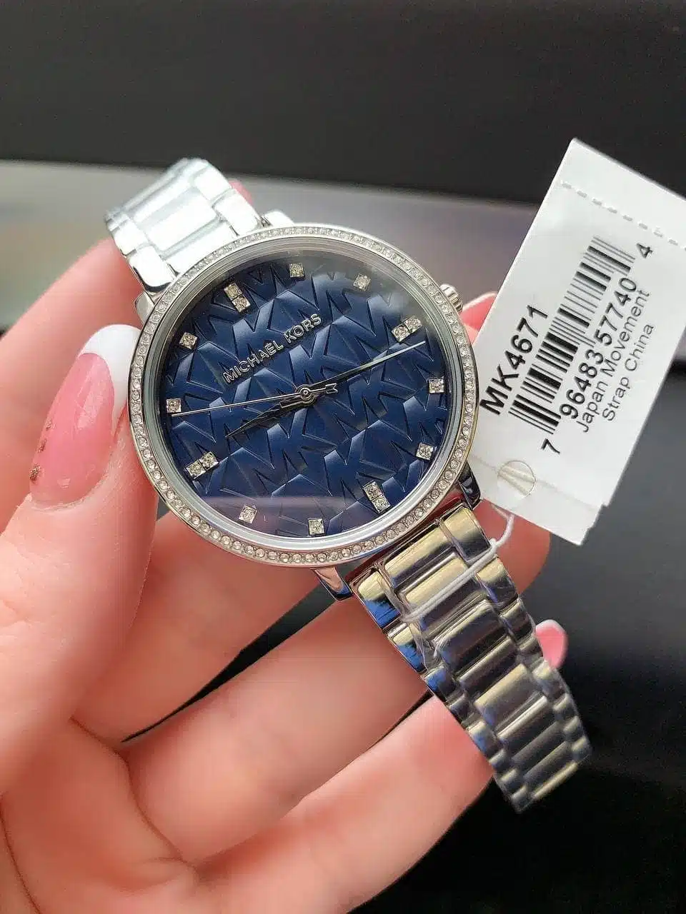 MICHAEL KORS クロノグラフ時計 Michael Kors Runway Chronograph Quartz Black Dial Men's Watch