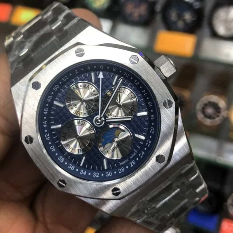 Audemar Piguet Men's Watch Blue Royal Oak Moon - Image 2