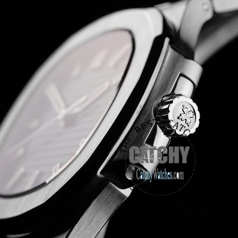 Patek Philippe Aquanaut Geneve Men's Watch - Image 5