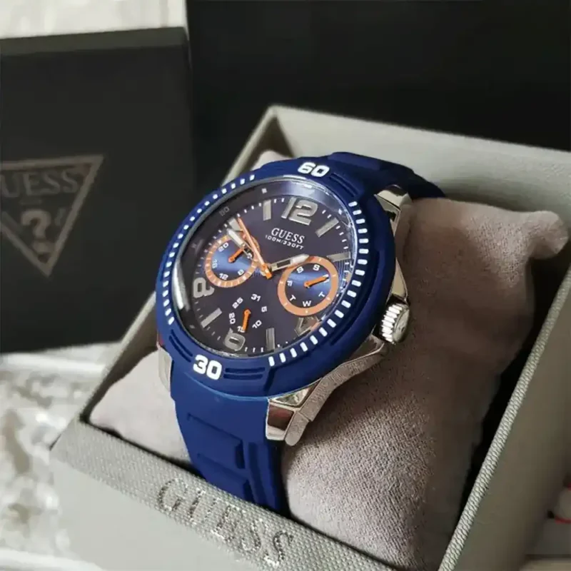 Guess Men'S Watch Tread W0967G2 - Image 6