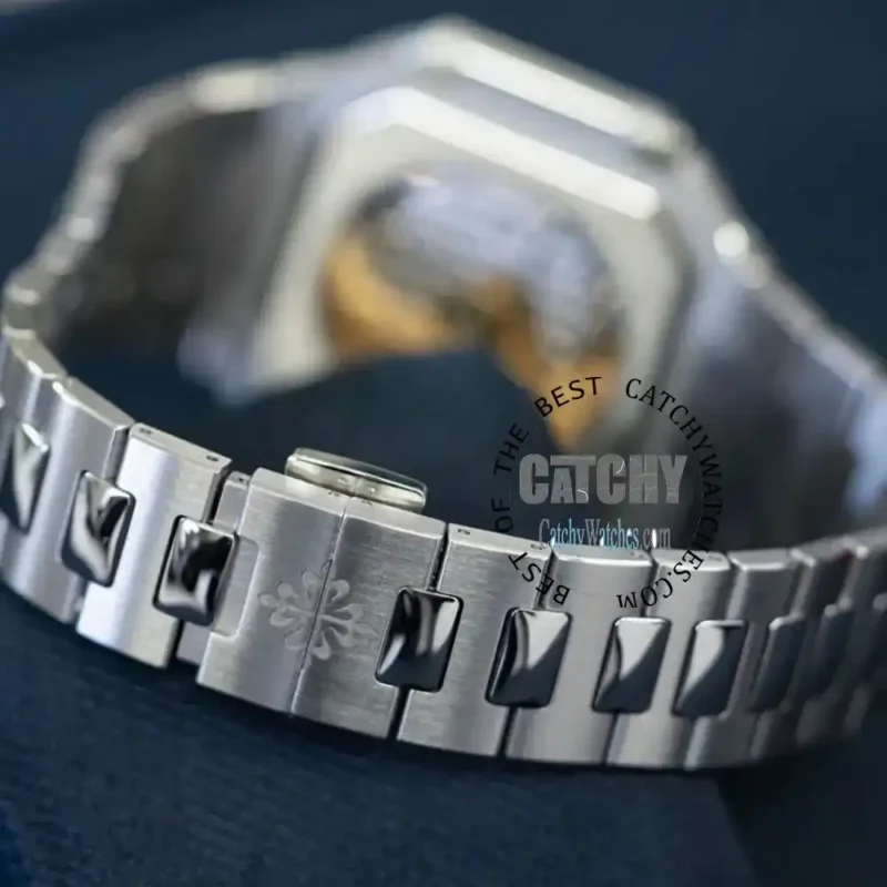 Patek Philippe Automatic Green Watch 5821/1A-001 - Image 3