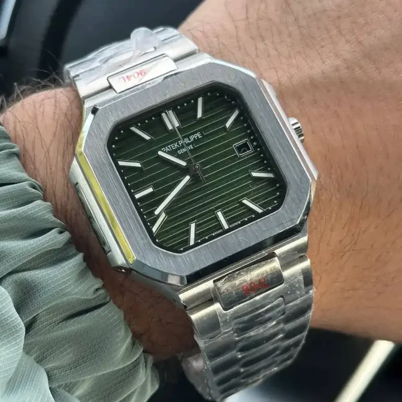 Patek Philippe Automatic Green Watch 5821/1A-001 - Image 7