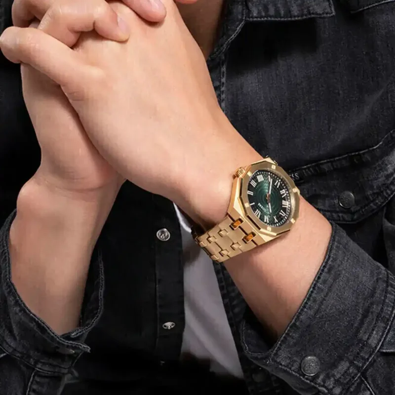 Guess Men's Watch Gold Tone GW0575G2 - Image 5