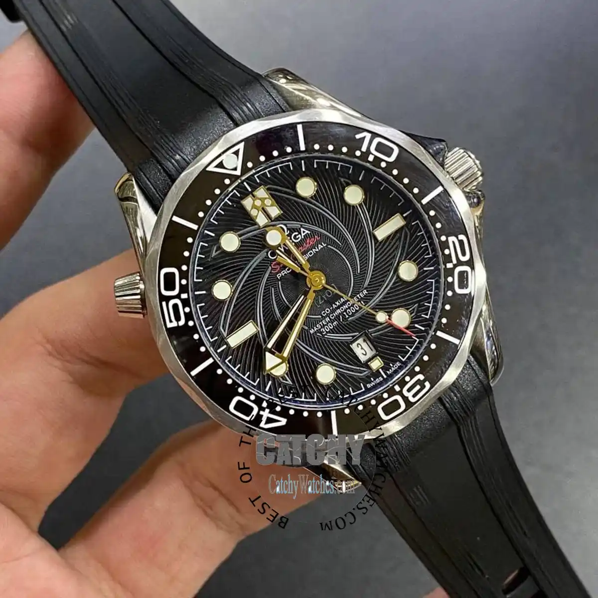 Omega Sea master 007 Co-Axial James Bond Watch - الصورة 7