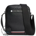 tommy-hilfiger-men’s-black-pebbled-crossbody-camera-bag